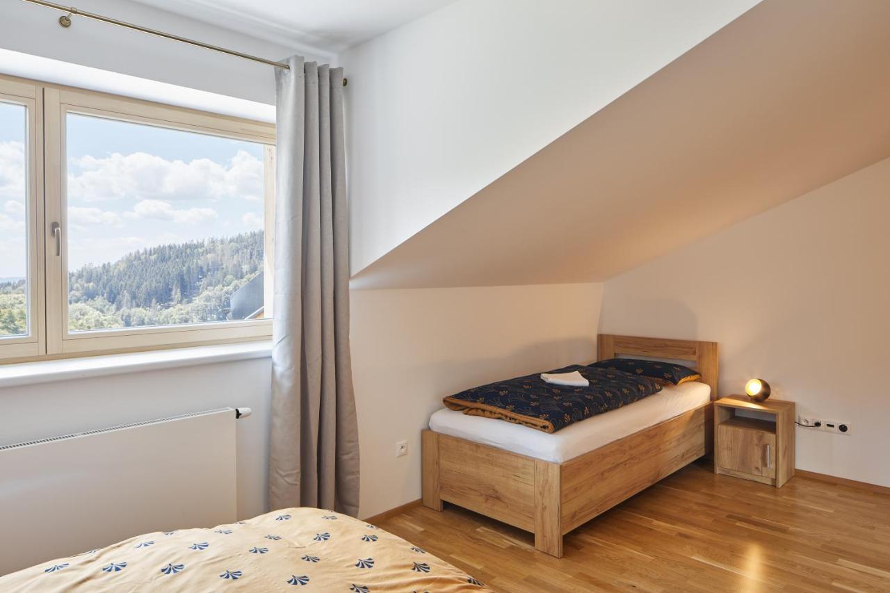 Апартаменты Lucni Apartman Rozmarina Черный Дул Экстерьер фото